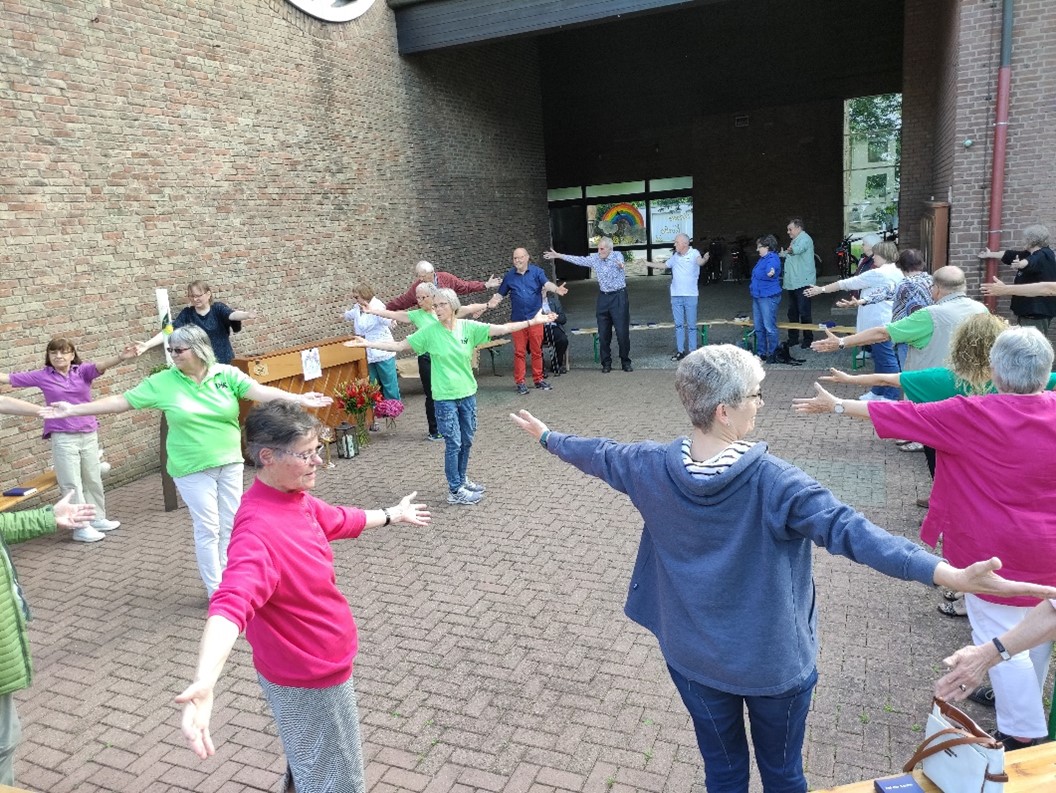 Wortgottesdienst „Turne bis zur Urne“ in Kirchderne am Sonntag, 12.06.22